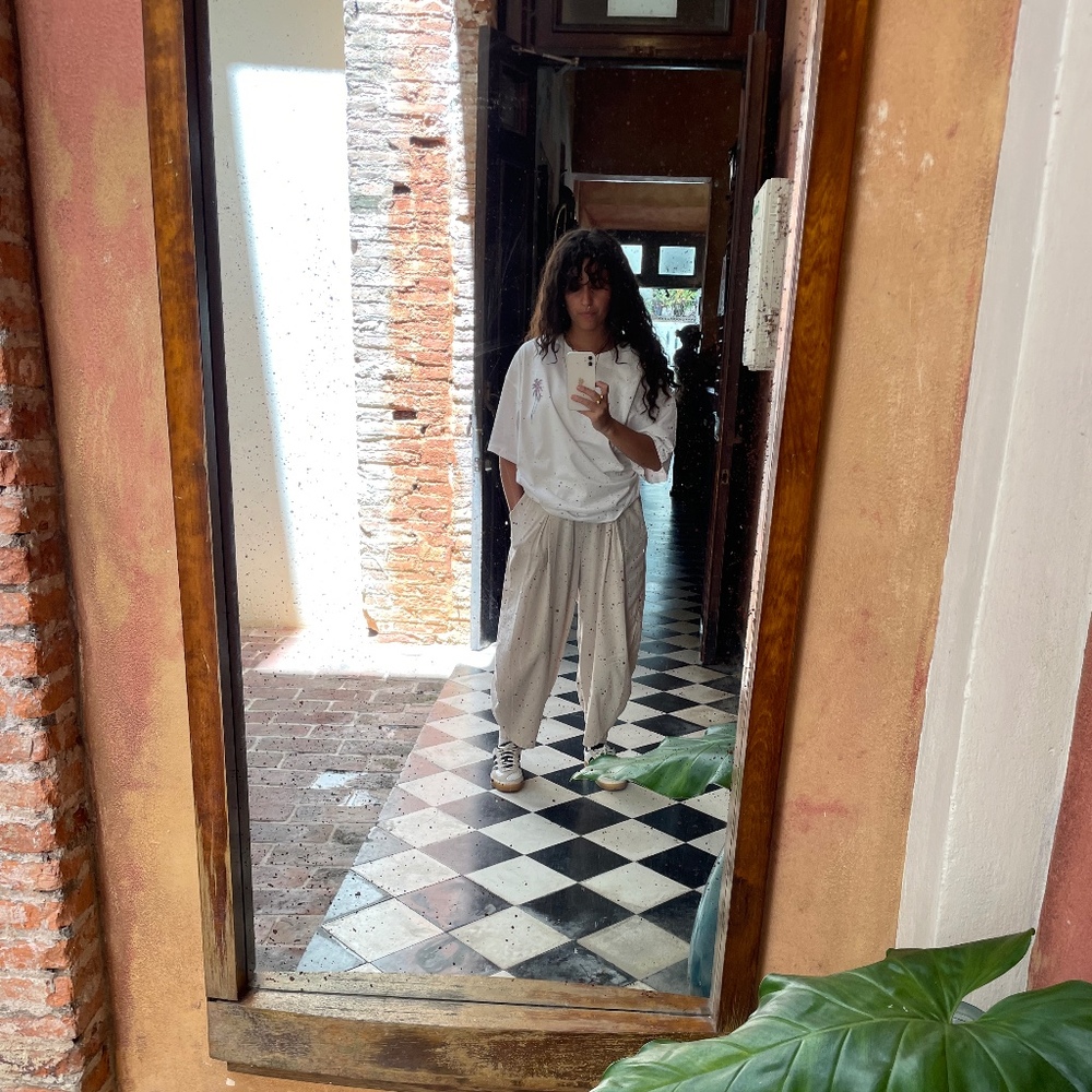 Meet your Posher, Lola